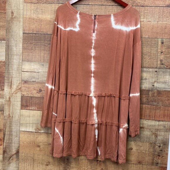 Pol Long Sleeve Tiered Tie-Dye Tunic Dress Large NWT - Picture 5 of 8